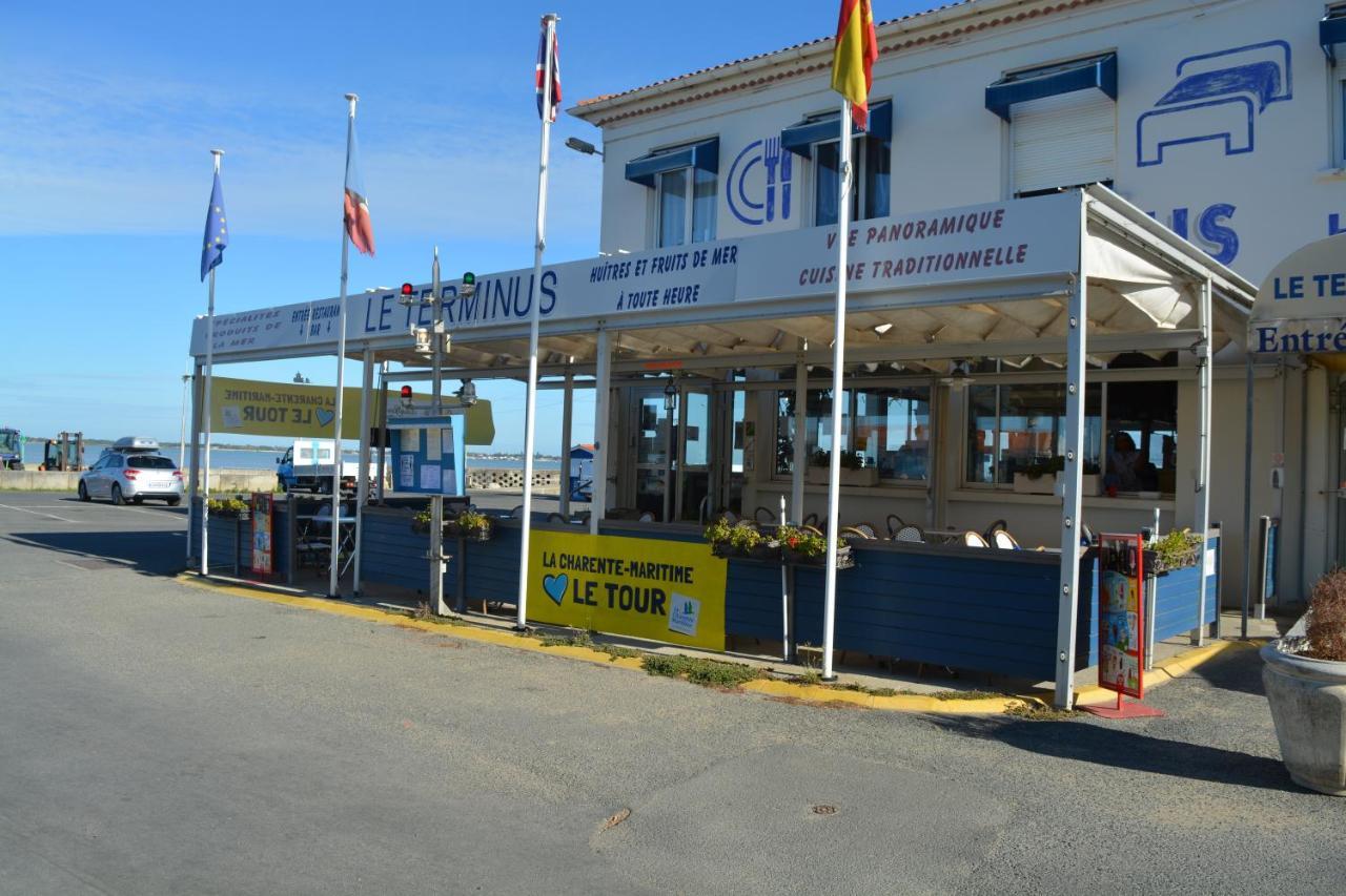 Logis Hotel Le Terminus Bourcefranc Buitenkant foto